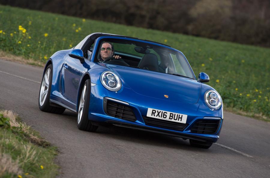  Porsche 911 Targa 4S 2016 года  (UK) (фото 38 из 40)